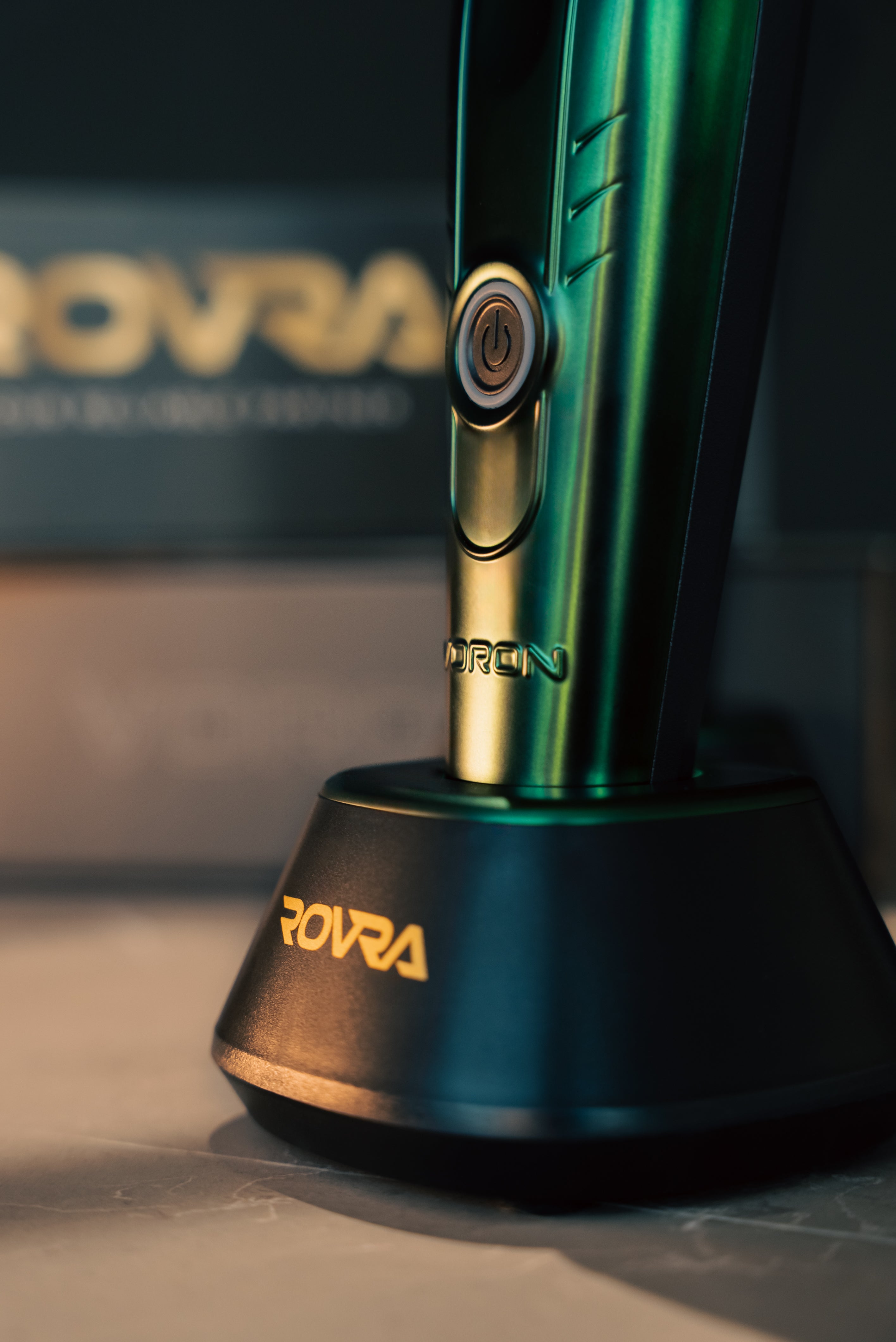 ROVRA   Voron   Cordless   Professional   Hair   Clipper   for   Precision   13.000   RPM